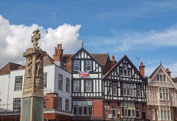 Mundoidiomas en PROGRAMA SINGLES CANTERBURY - INGLATERRA - VERANO