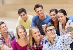 Características en MANCHESTER-ECONÓMICO