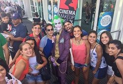 Monitores en Jóvenes en San Diego (EEUU) con monitor