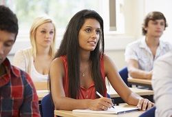 La Escuela en Jóvenes en San Diego (EEUU) con monitor