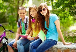 Actividades en Jóvenes en Edimburgo (Escocia) con monitor